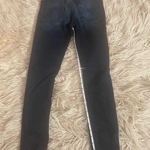 Darling Hudson jeans size 25 brand new worn once perfect condition